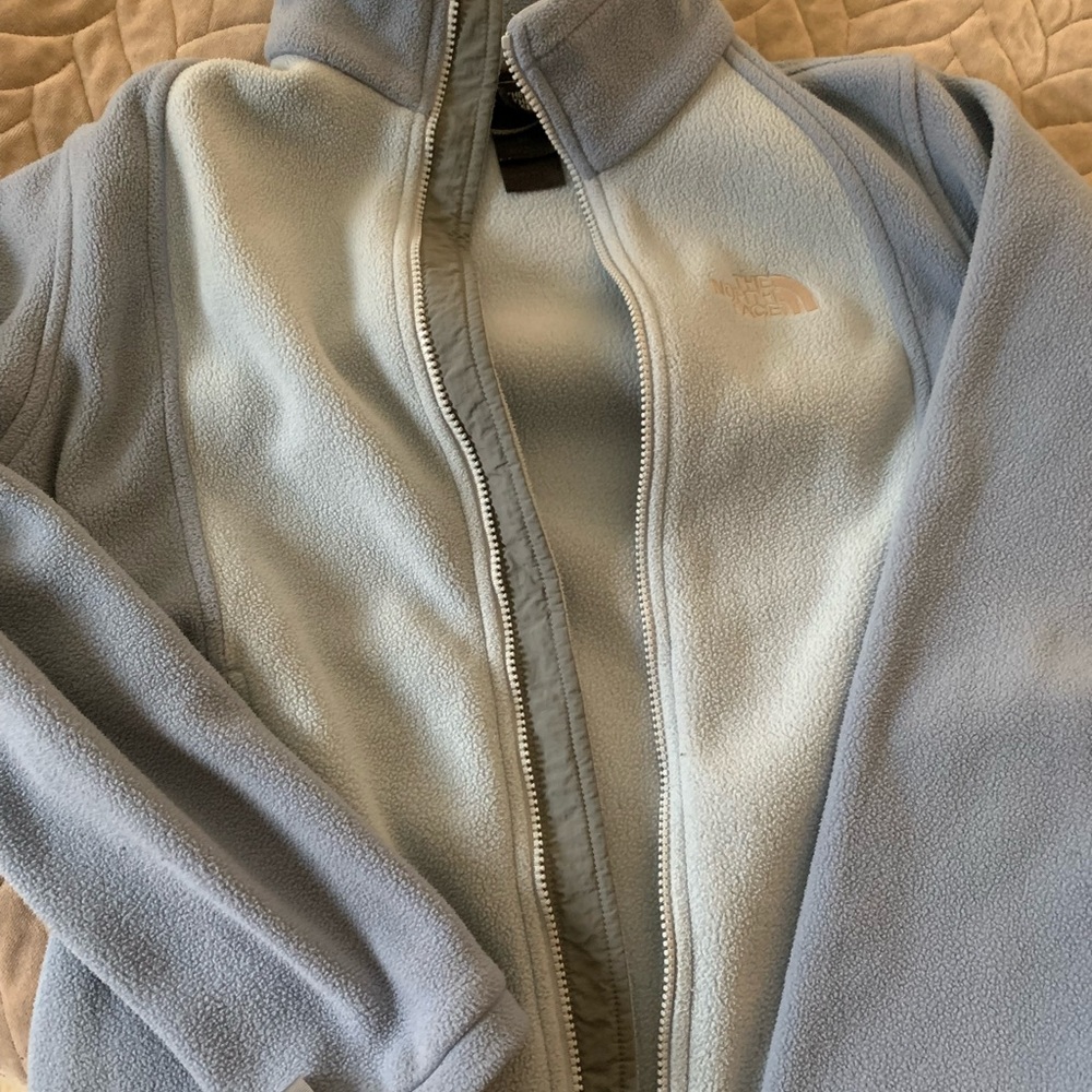 Adult North Face Fleece jacket - size Small